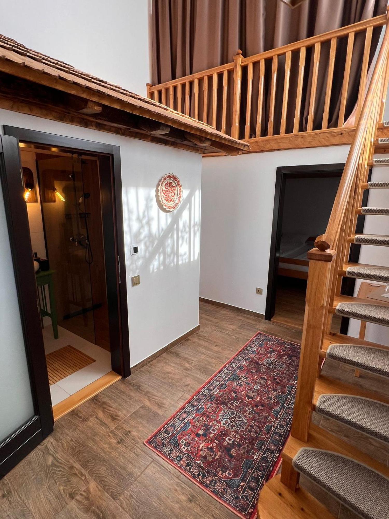 Famives Vendeghaz Bed & Breakfast Racul Eksteriør bilde